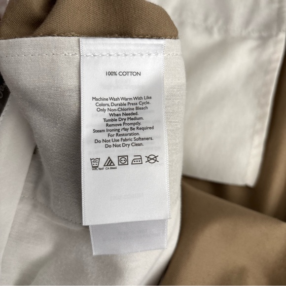 Eddie Bauer Men’s Khaki Pants Size 44x33 Beige Pleated Front - Picture 6 of 8